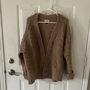 Universal Thread Tan Cable Knit Sweater